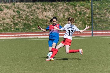 Bild 39 - wCJ Walddoerfer 2 - VfL Pinneberg 2 : Ergebnis: 7:0